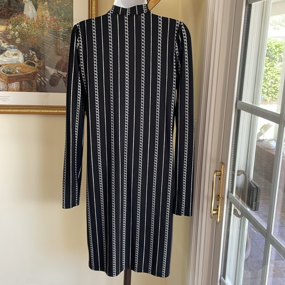 MICHAEL KORS DRESS Chain print, Tie front with chains Size XS - Picture 5 of 12